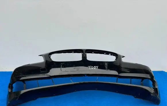BMW 5 F10 F11 Front bumper 51117200712