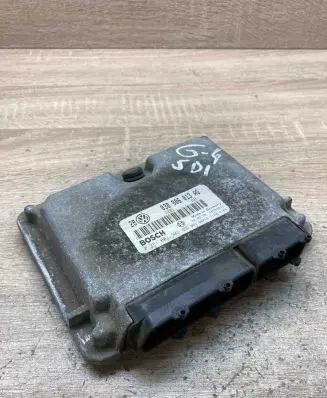 Volkswagen Golf IV Engine control unit/module ECU 038906013AG 0281001902