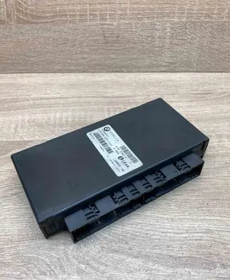 BMW 5 E60 E61 Gateway control module 9186170 239943 KGME6XLOW