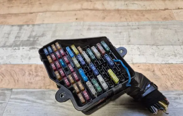 Audi A6 S6 C5 4B Fuse box set