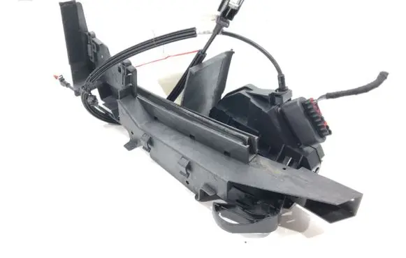Ford C-MAX II Front door lock