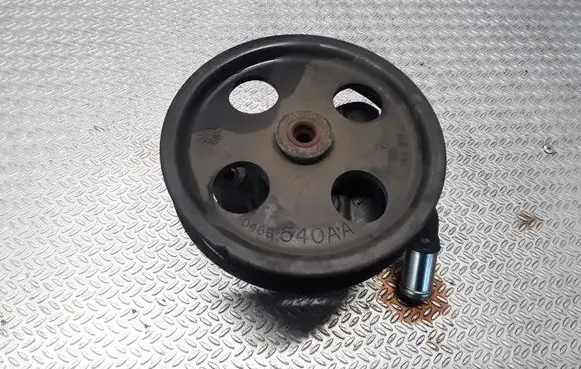 Chrysler Town & Country IV Power steering pump 04861540AA