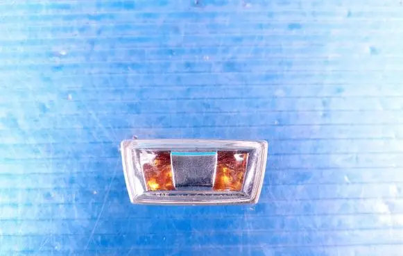 Opel Insignia A Front fender indicator light T090025