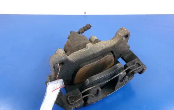 Volkswagen Tiguan Front brake caliper