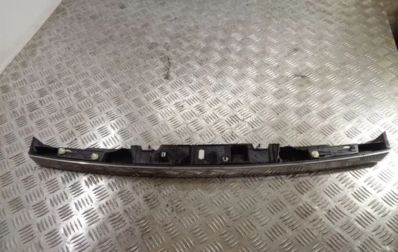 BMW 7 F01 F02 F03 F04 Trunk door license plate light bar 7200035