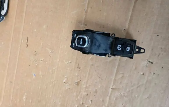 Volvo S90, V90 Other switches/knobs/shifts P31443830