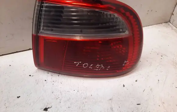Seat Toledo II (1M) Rear/tail lights 7M5945096B