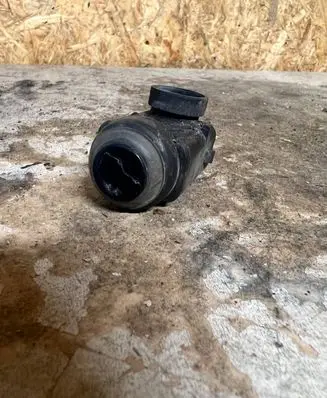 Mercedes-Benz E W211 Front parking sensor holder (PDC) 0015427418 0263003167