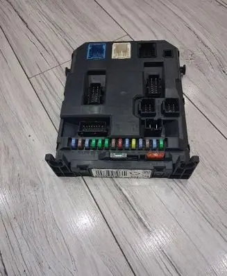 Citroen C3 Aircross Comfort/convenience module 9666952180