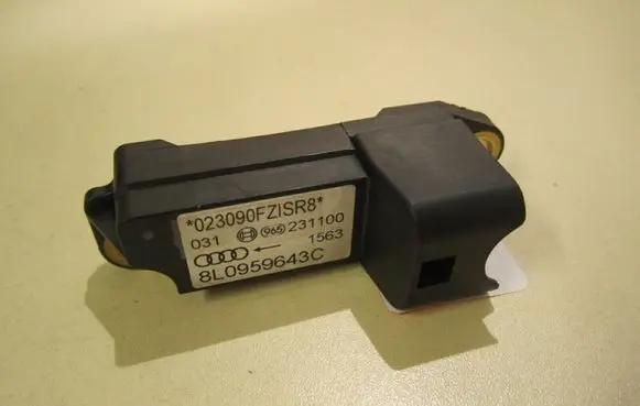 Audi A3 S3 8L Airbag deployment crash/impact sensor 8L0959643C