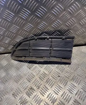 Toyota RAV 4 (XA40) Front bumper lower grill 5312742040