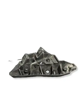 Audi Q7 4M Front bumper mounting bracket 4M0807284