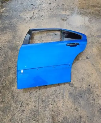 BMW 3 E36 Rear door