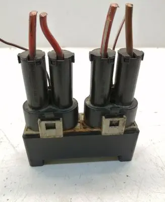 Coolant fan relay