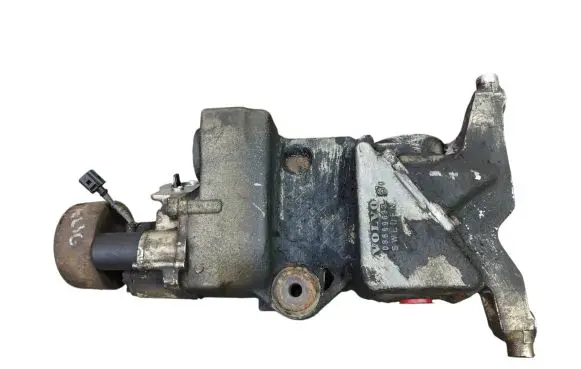 Volvo XC90 Rear differential 08689633