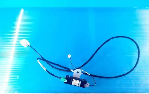Toyota Sienna XL40 IV Aerial antenna amplifier 8630008090A 8610108870A