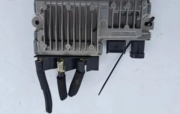 Citroen C4 Cactus Trunk lid opening control unit 