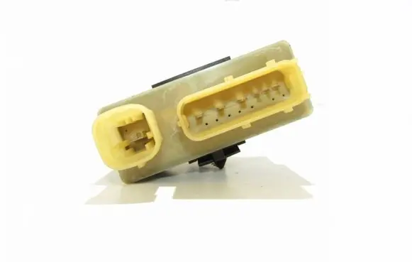 Peugeot 3008 I Glow plug pre-heat relay 9662570880