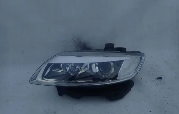 Audi Q7 4L Headlight/headlamp