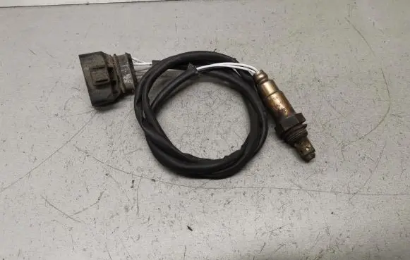 Audi A4 S4 B5 8D Lambda probe sensor 0258006014 0258006015 058906265