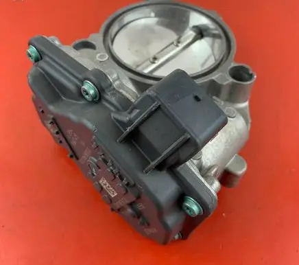 BMW X5 G05 Throttle body valve 13548667415 8667415