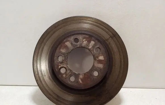 Volkswagen Touareg II Front brake disc