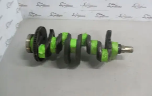 Opel Corsa D Crankshaft 55561959