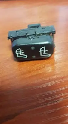 Mercedes-Benz ML W163 Seat heating switch 1638200210