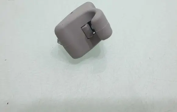 KIA Ceed Sun visor clip/hook/bracket 