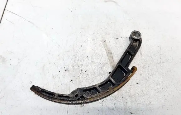 Nissan Primera Slide rail for timing chain 