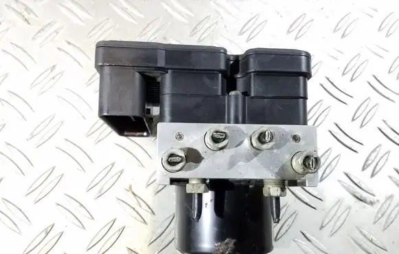Ford Focus ABS Pump 10097001243 3M512M110JA 10020700714