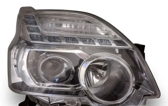 Nissan X-Trail T31 Headlight/headlamp 260103UF2A