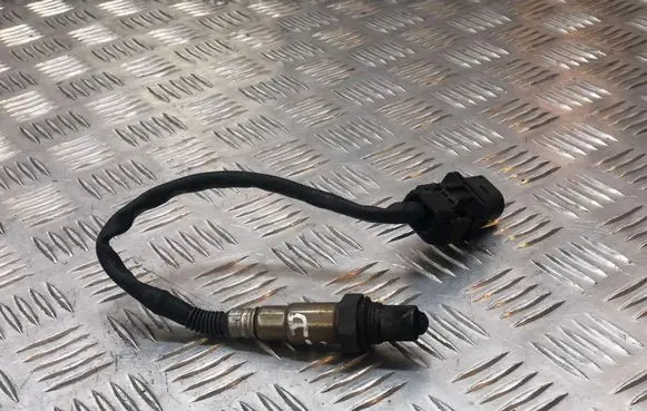 BMW 7 E65 E66 Lambda probe sensor 779160001