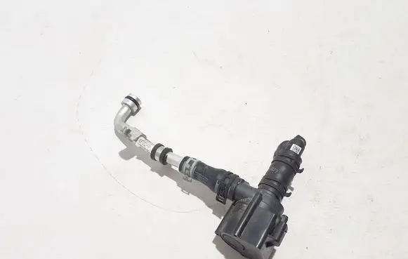 Audi Q8 Engine coolant pipe/hose 0P2121089