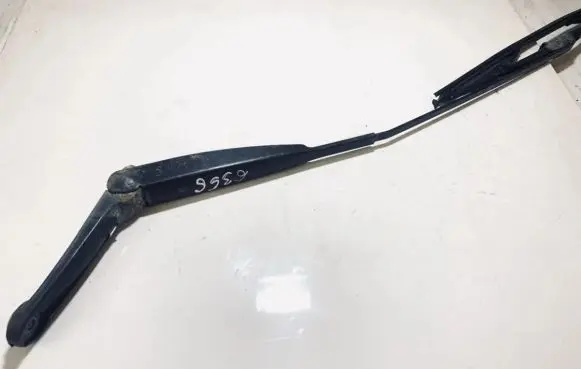 Fiat Panda II Front wiper blade arm