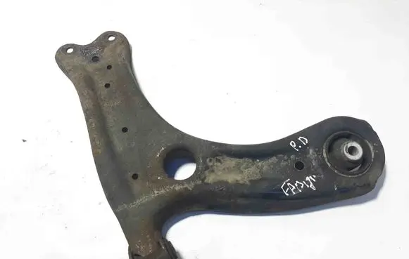 Front lower control arm/wishbone