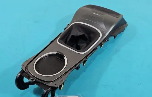 Toyota Avensis T270 Glove box 55625-05050 IMPRK1422306