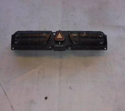 Mercedes-Benz C W203 Hazard light switch 2038208110