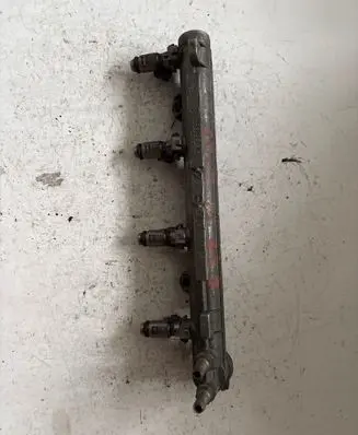 Volkswagen Golf IV Fuel main line pipe 036133319AL