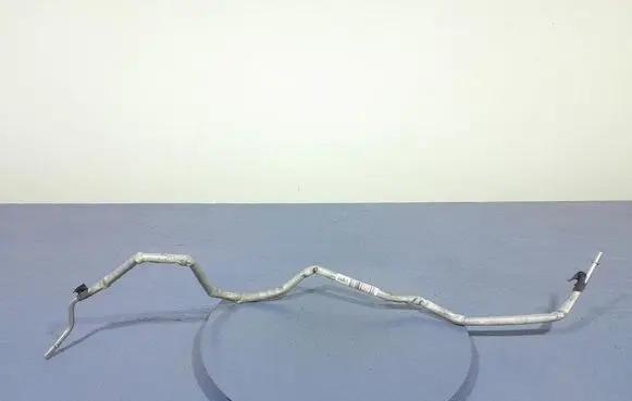 BMW M4 F82 F83 Fuel line pipe 7464633