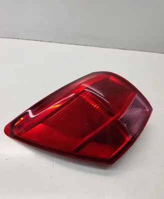 Nissan Qashqai Rear/tail lights E205090