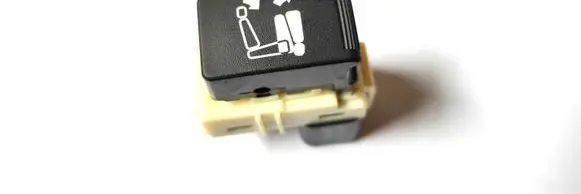 Mitsubishi Outlander Seat control switch 8610A051
