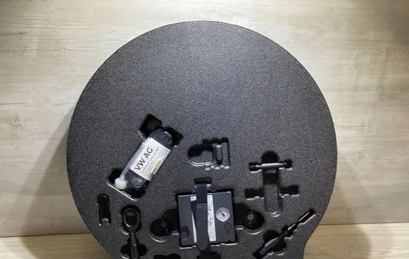 Audi Q3 F3 Tool set 83A012109F