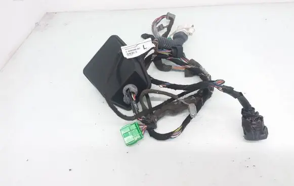 Volvo S60 Front door wiring loom D8690290001 8690290