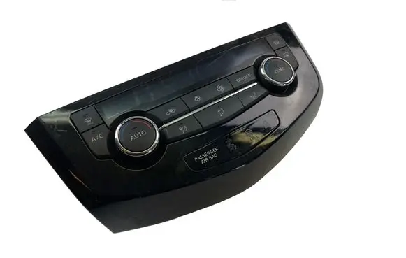 Nissan Qashqai Interior fan control switch 275004EA1A