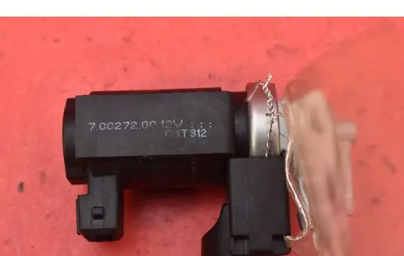 Hyundai H-1, Starex, Satellite Vacuum valve 70027200
