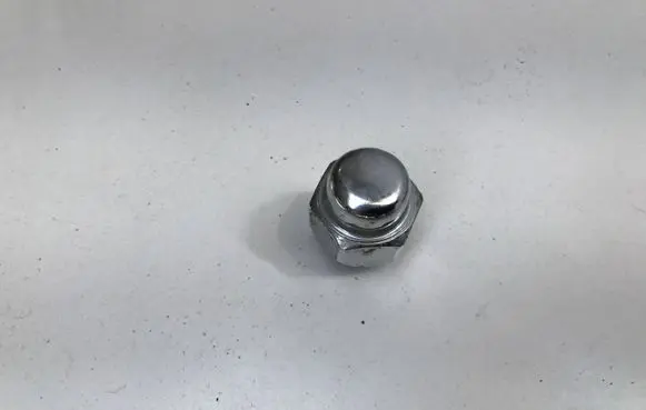 Mazda MX-30 Nuts/bolts 
