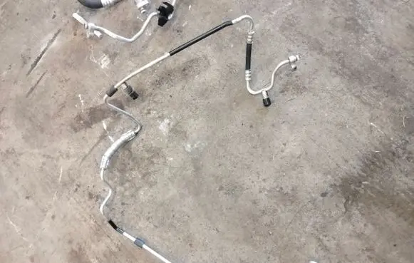BMW 3 E92 E93 Air conditioning (A/C) pipe/hose 9151734