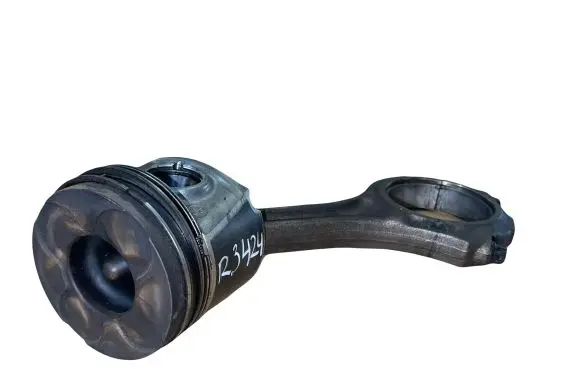 Audi A6 S6 C5 4B Piston with connecting rod