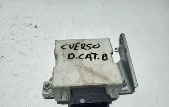 Toyota Avensis T250 Window wiper relay 150696